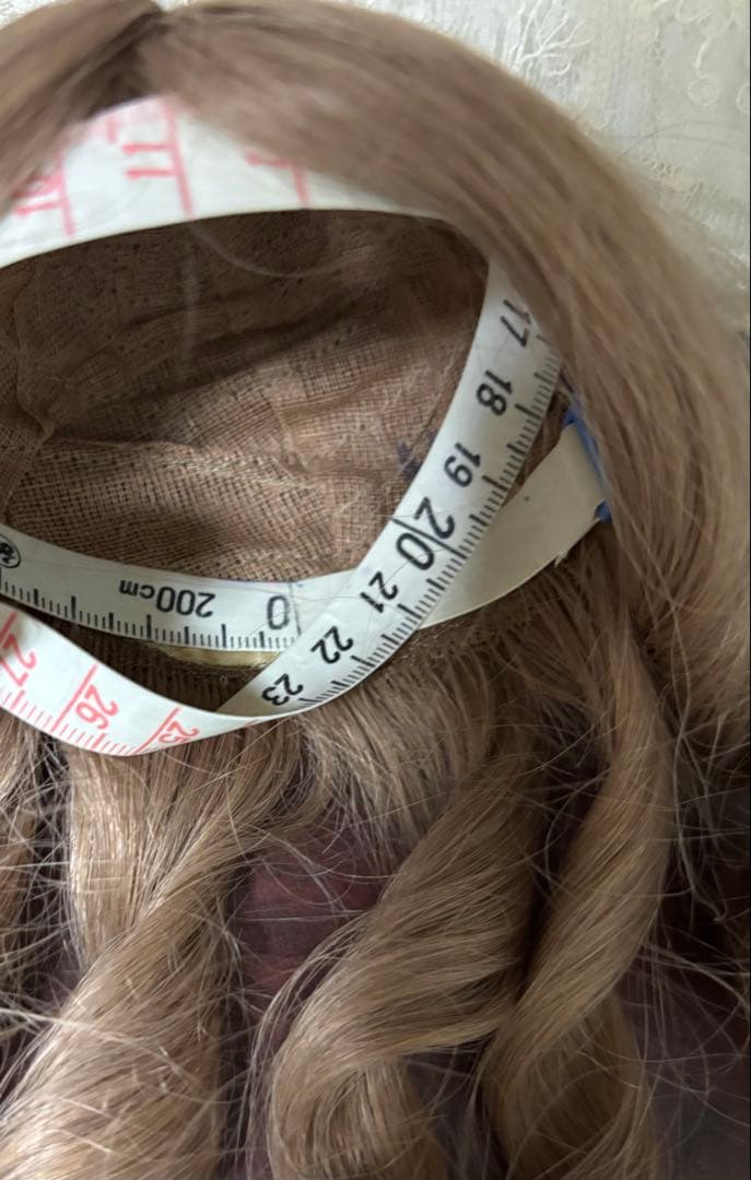 ☆セール中　ビスクドール 用ウイッグ　人毛　フランス製　小さいドール用