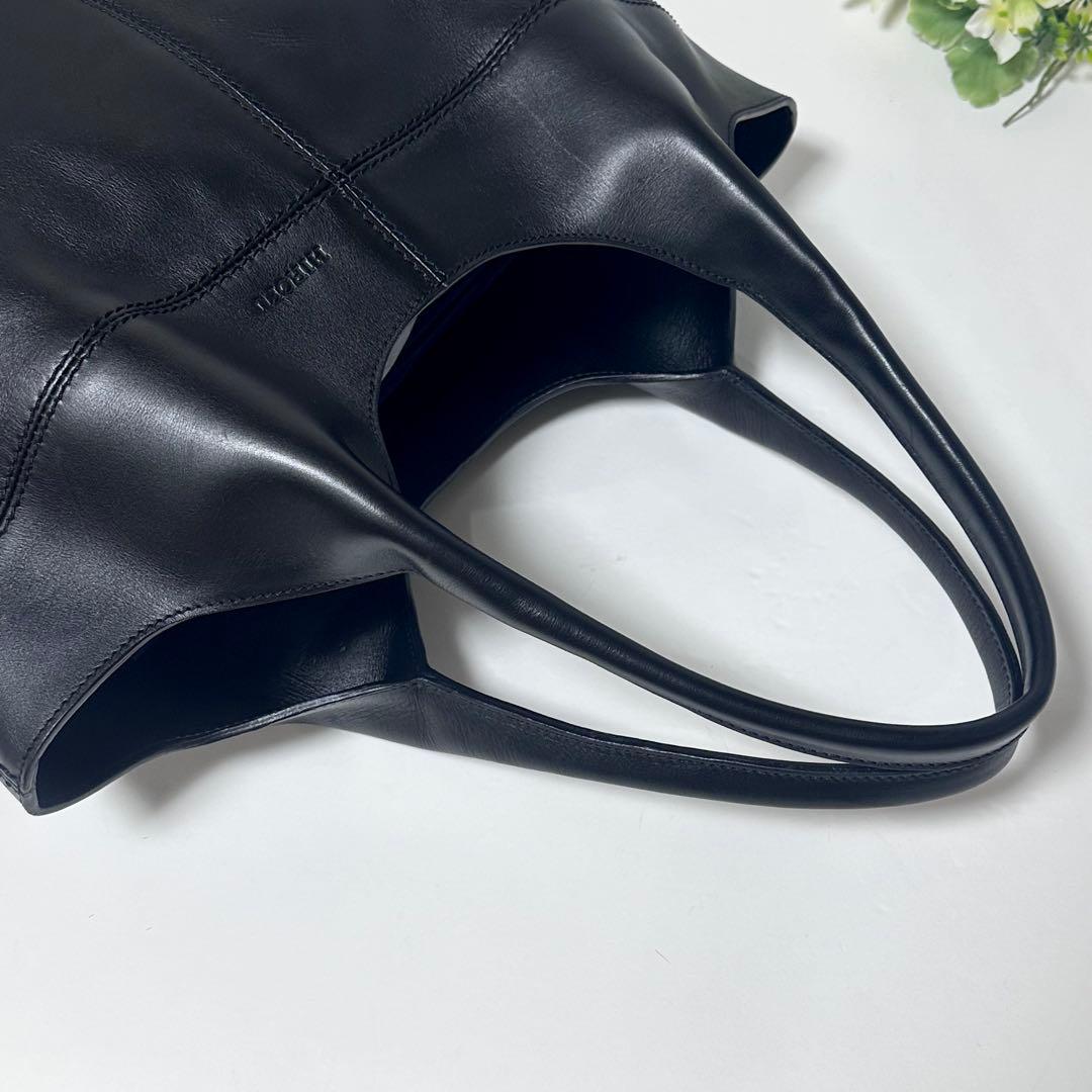 【美品】HIROFU アルコトートバッグ A4可レザー 軽量 上品 肩掛けBAG