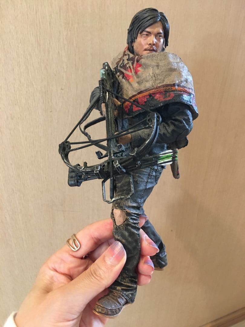 ダリル・ディクソン フィギュア ウォーキング・デッド