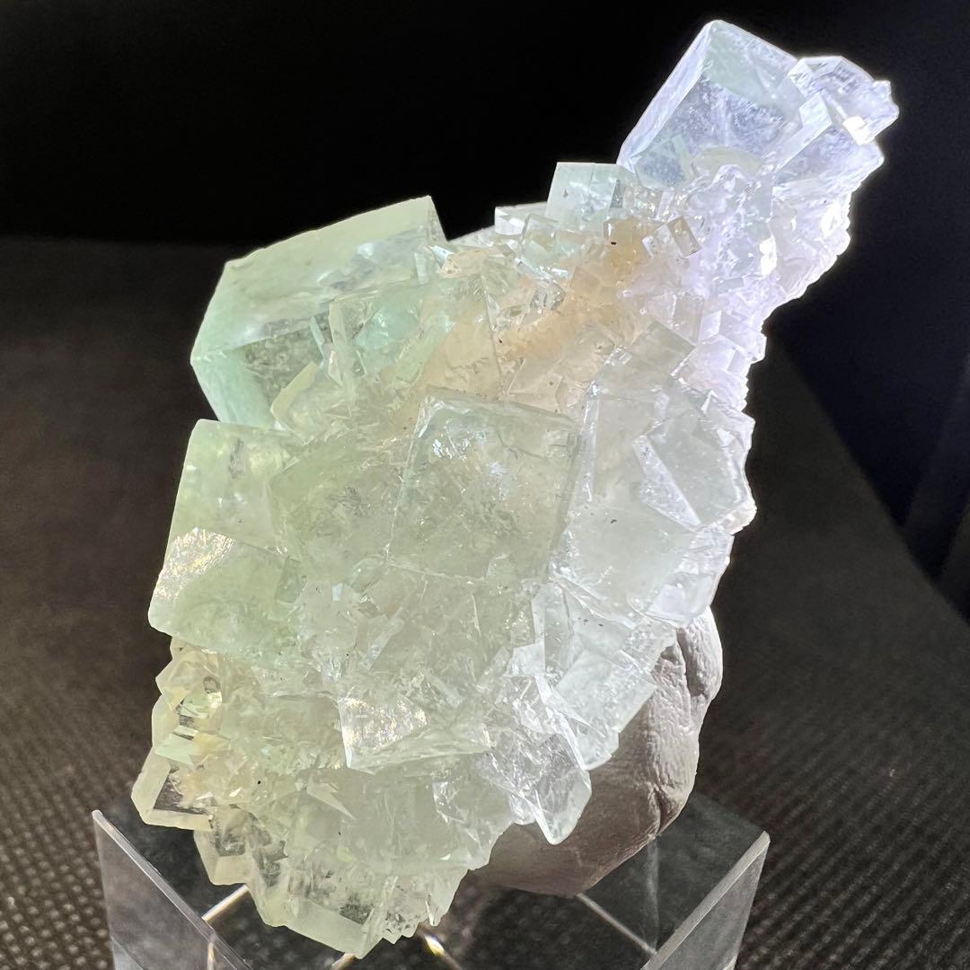 シャンファーリン産　マスカットグリーンフローライト