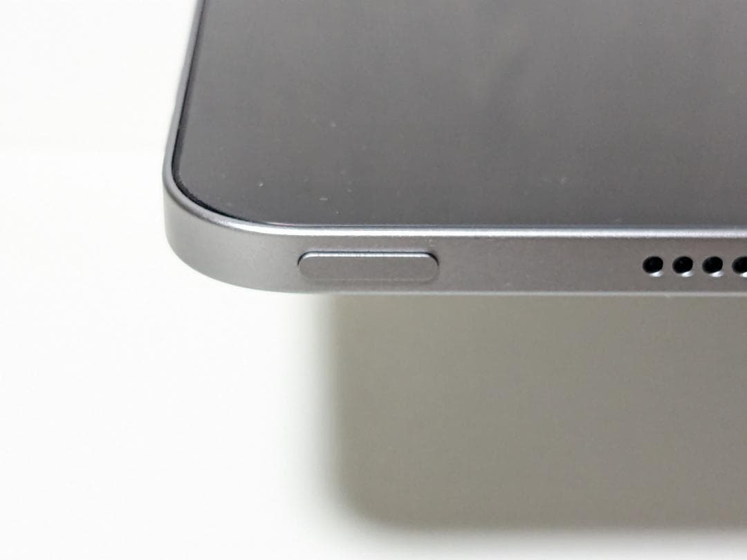 iPad Pro 12.9 第6世代 256GB MNXR3J/A + ペン付き