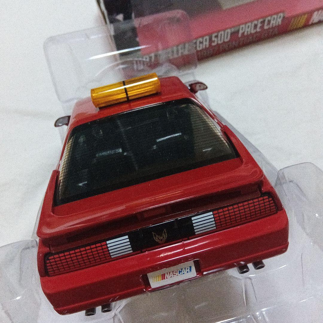 グリーンライト 1/18 ポンティアック GTA