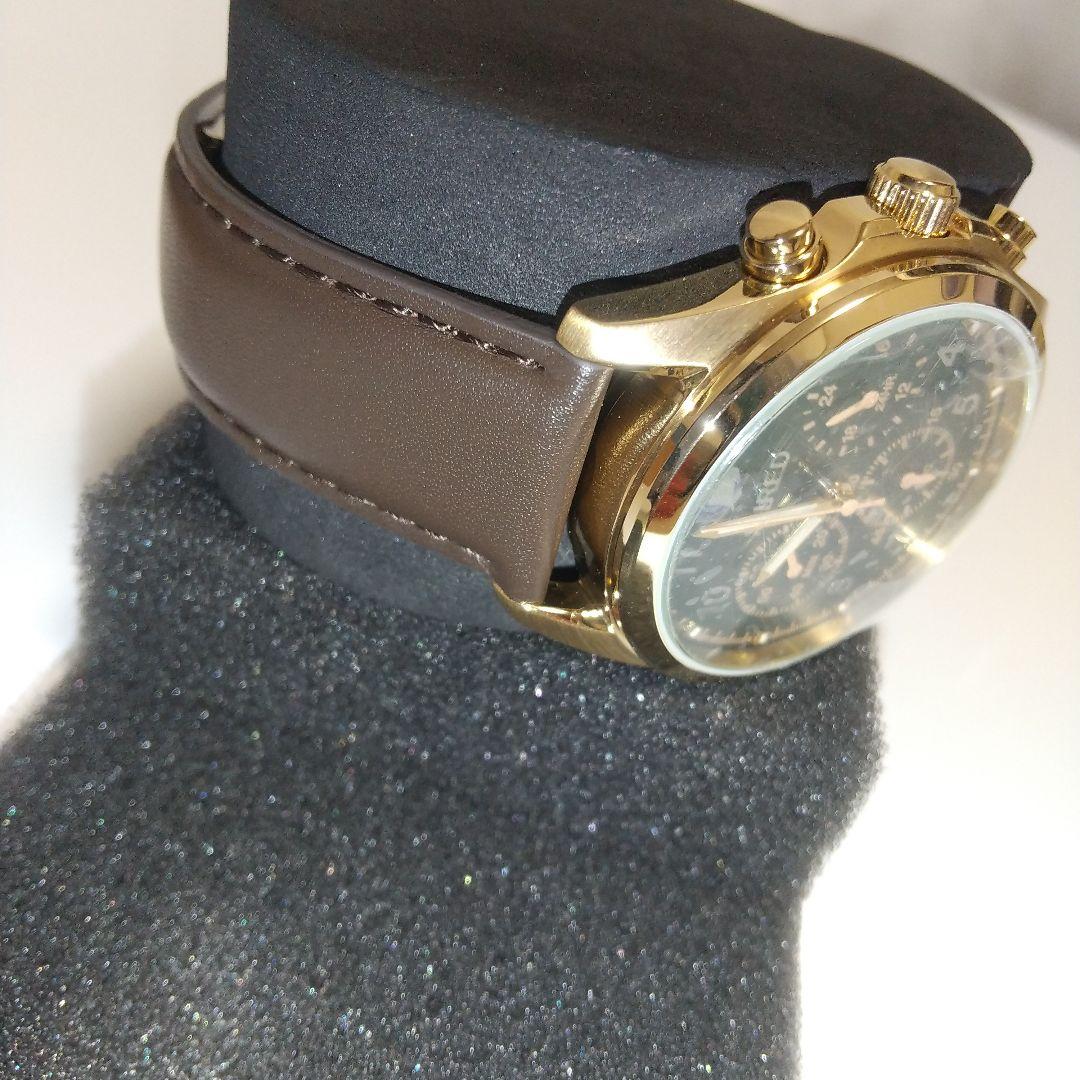 進撃の巨人 リヴァイ WIRED 腕時計