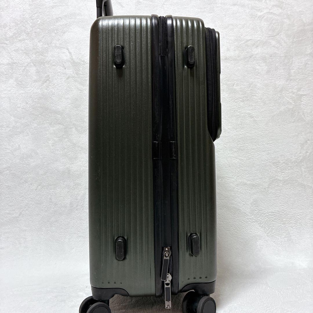 innovator イノベーター スーツケース　フロントオープン　60L相当