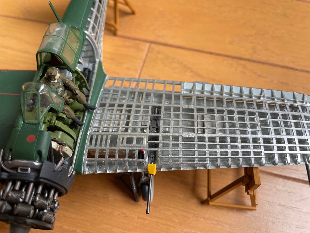 ハセガワ1/48 零戦(半スケルトンver) 帝国海軍戦闘機 プラモデル完成品