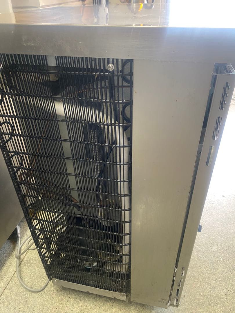 ジャスミンローズ 　SANYO 業務用冷蔵庫 単相 100V