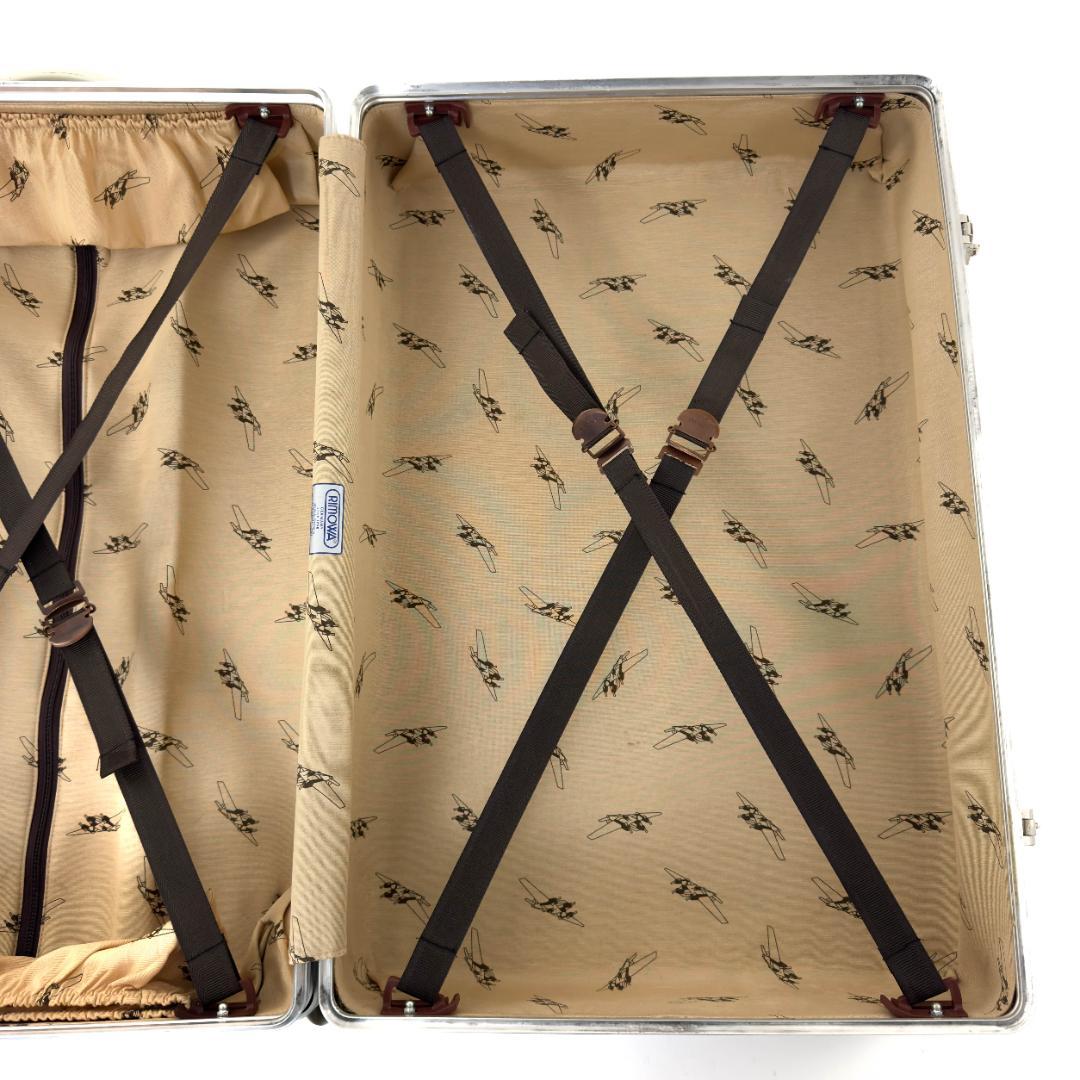 リモワ クラシックフライト 60L 2輪 TSAロックベルト付 チェックインM