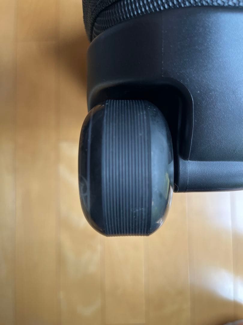 メルリュウ　バートン　ウィーリー フライト デック 38L トラベルバッグ