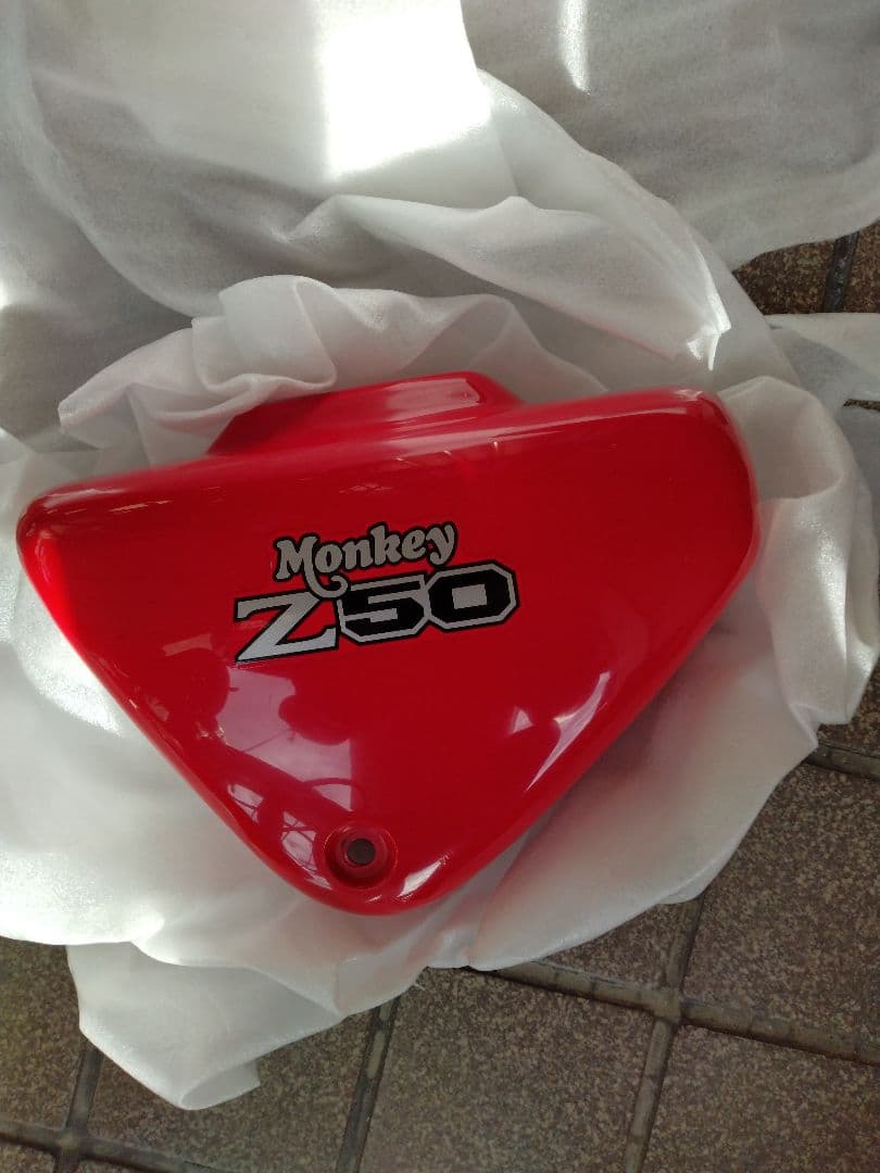 モンキー・AB27FI・2009年（純正タンク極上）サイドカバー最終値下げ