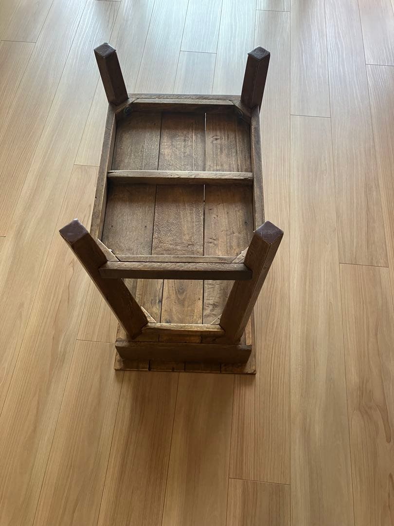 ウッド製サイドテーブル 引き出し付き