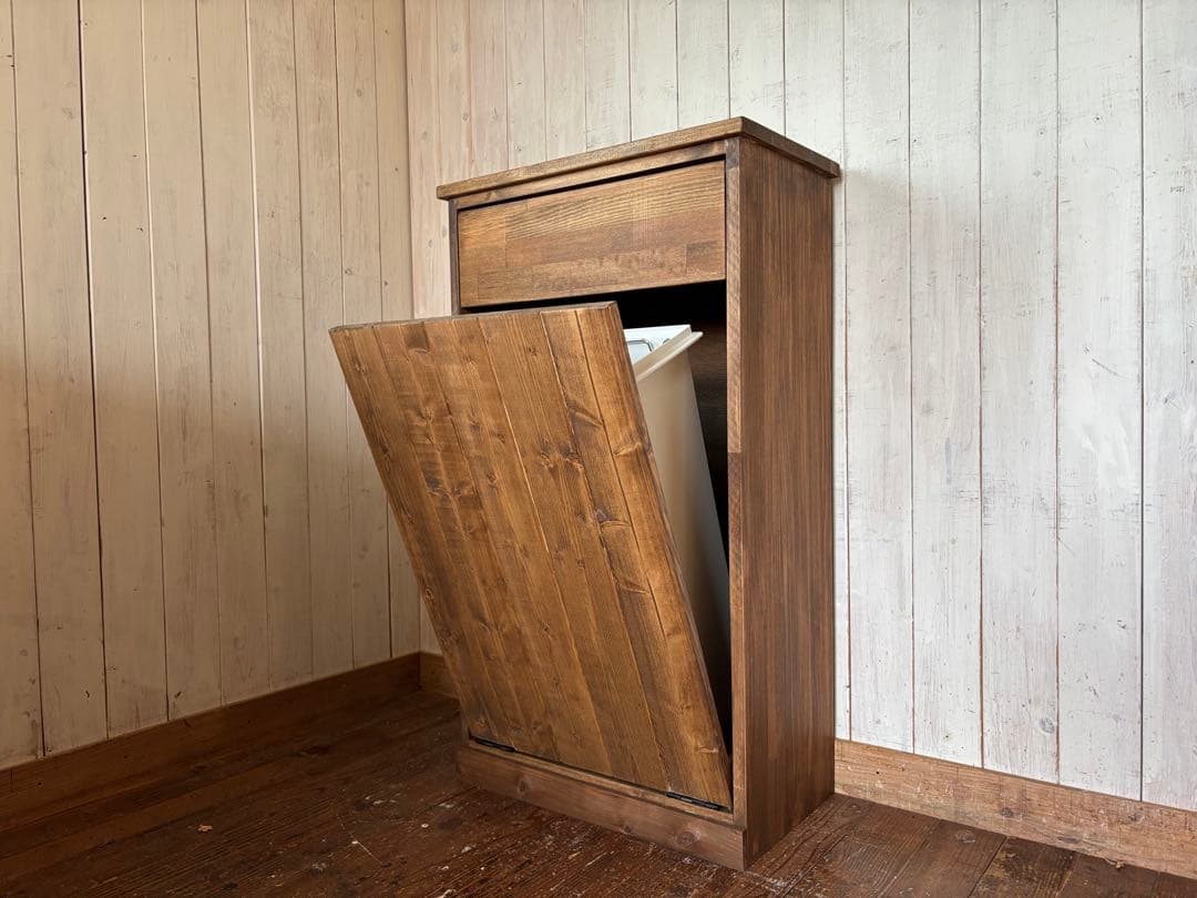 期間限定値下げ　30リットルパッタンゴミ箱　無垢材ハンドメイド家具　屋外用