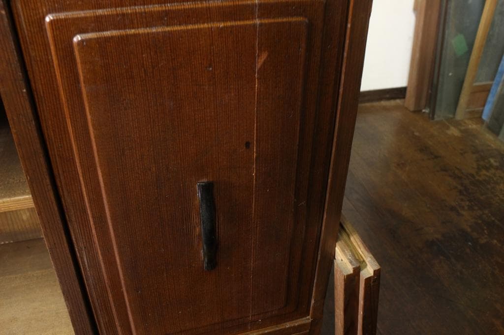 古い木製茶箪笥 収納棚/和家具/飾棚/食器棚時代箪笥/茶道具/ガラス戸棚/煎茶棚