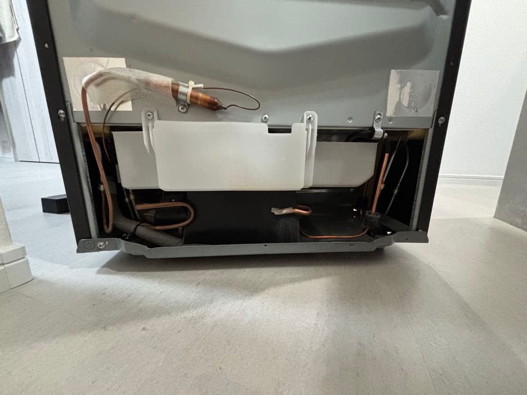 【お値下げしました！送料込み】冷蔵庫 日立 2022年 R-27SV 265L