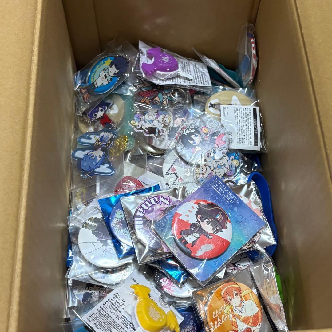 歌い手 缶バッジ 等まとめ 200点以上 そらる まふまふ 浦島坂田船