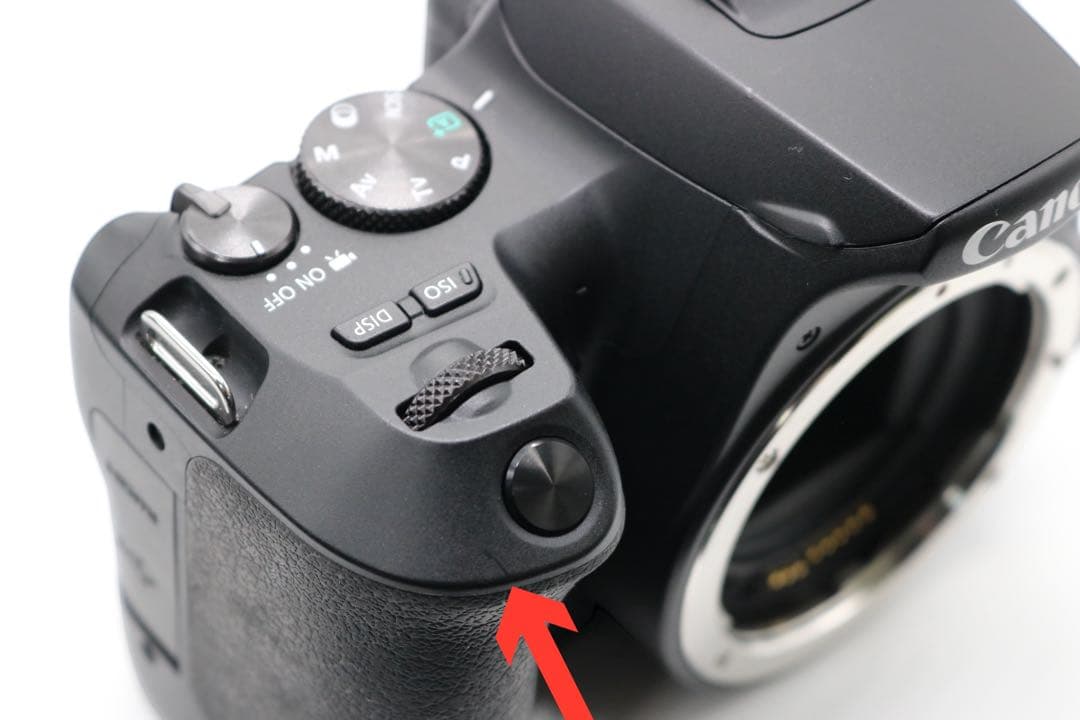 超美品 【Canon EOS Kiss X10 トリプルレンズセット】 安心保証