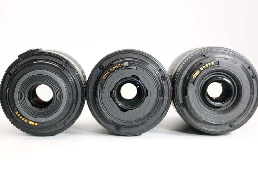 超美品 【Canon EOS Kiss X10 トリプルレンズセット】 安心保証