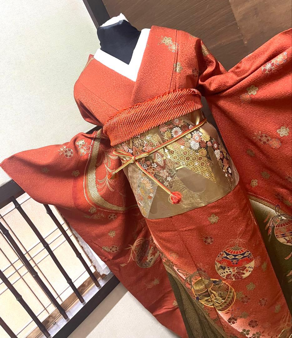 振袖フルセット6点サイズM〜Ｌ駒刺繍　草花毬文　暈し染め　金彩　正絹