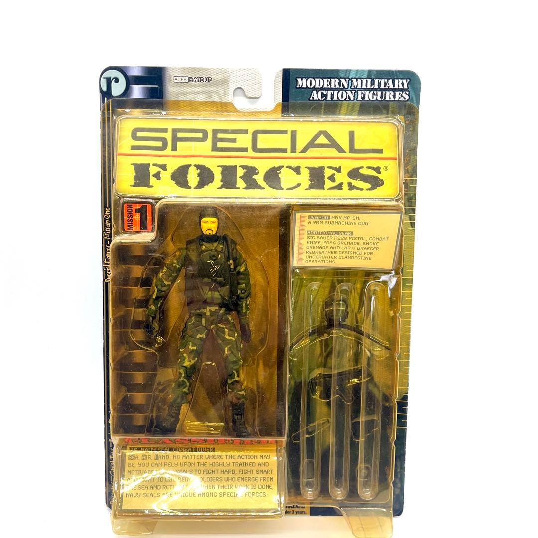 【デッドストック超美品】タカラトミー special forces フィギュア