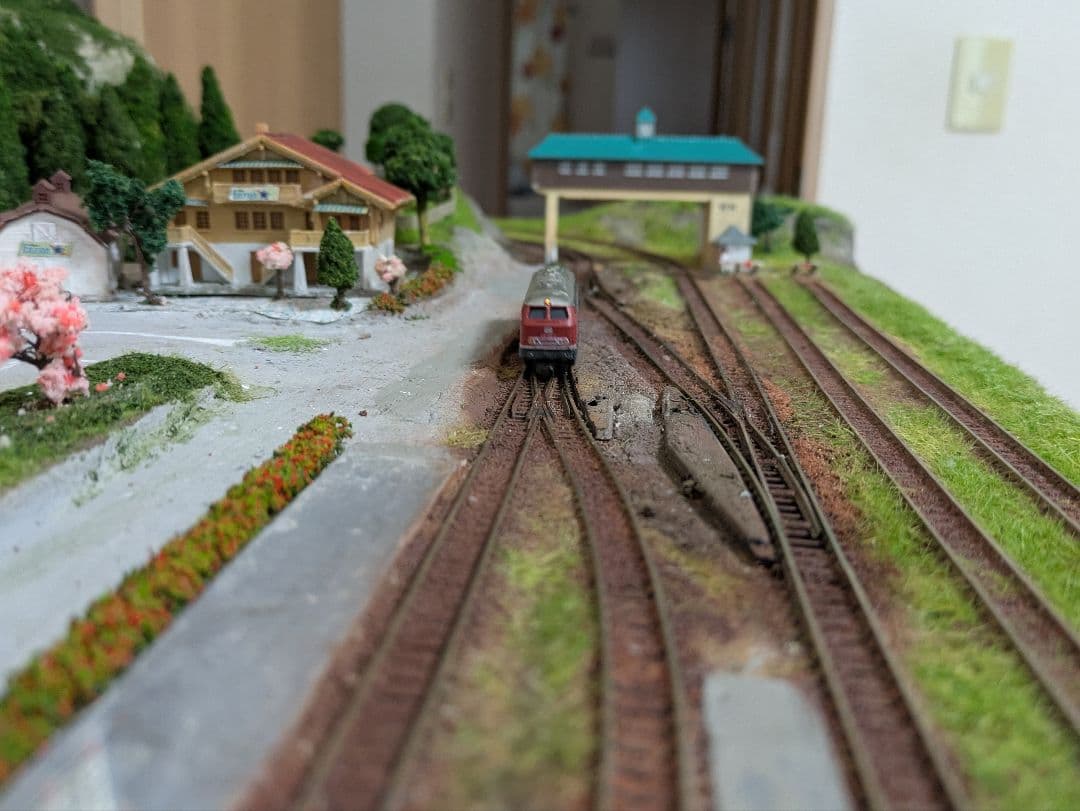 Zゲージディーゼル機関車2両セット