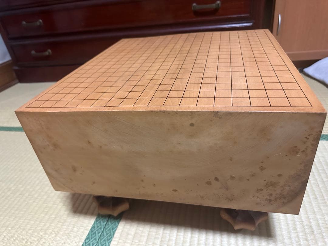 本榧・碁石・花梨碁笥　　　　　　　高級本蛤白石・那智黒石