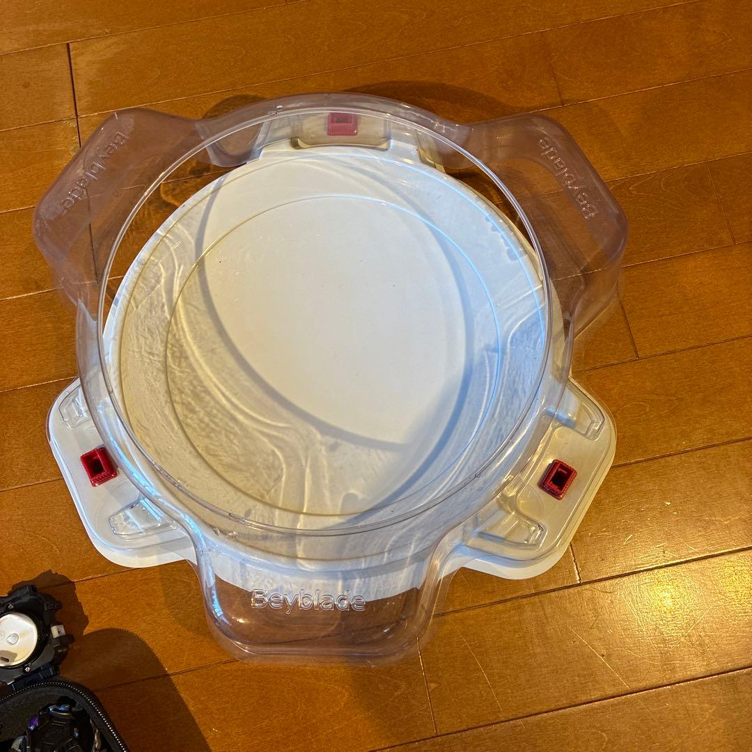 ベイブレード　セット（ケース・スタジアム付き）