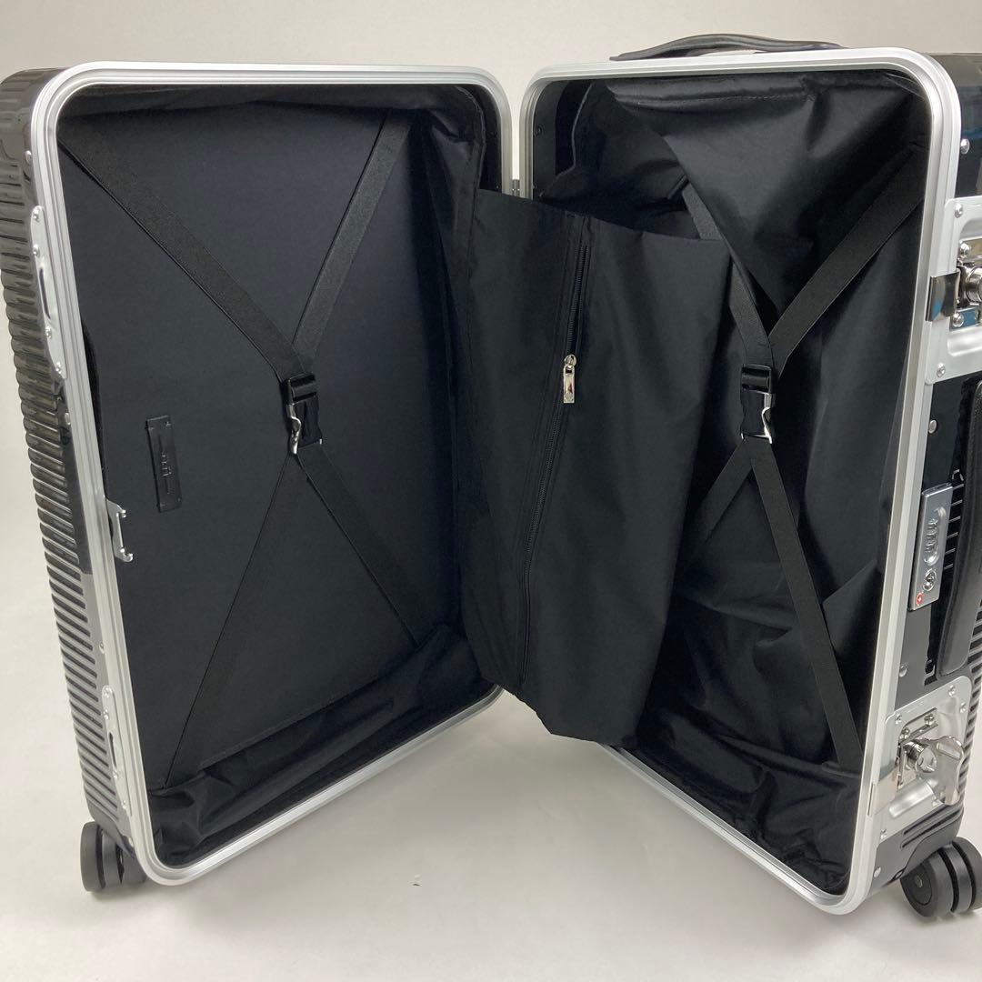 エフピーエムミラノ スーツケース Bank Light Spinner68