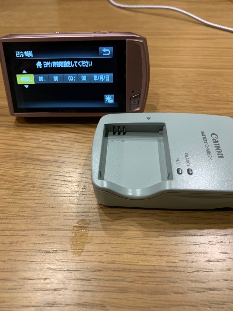 デジタルカメラ　Canon IXY 315 希少　ピンク