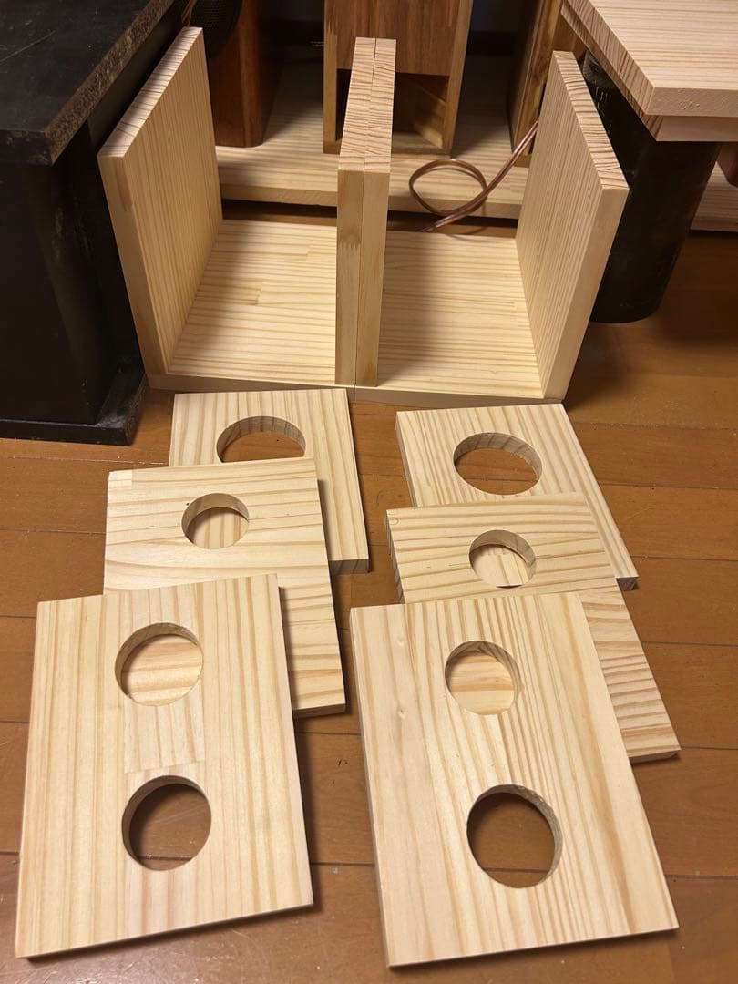 自作スピーカー ダブルバスレフ型グリーンバッフル