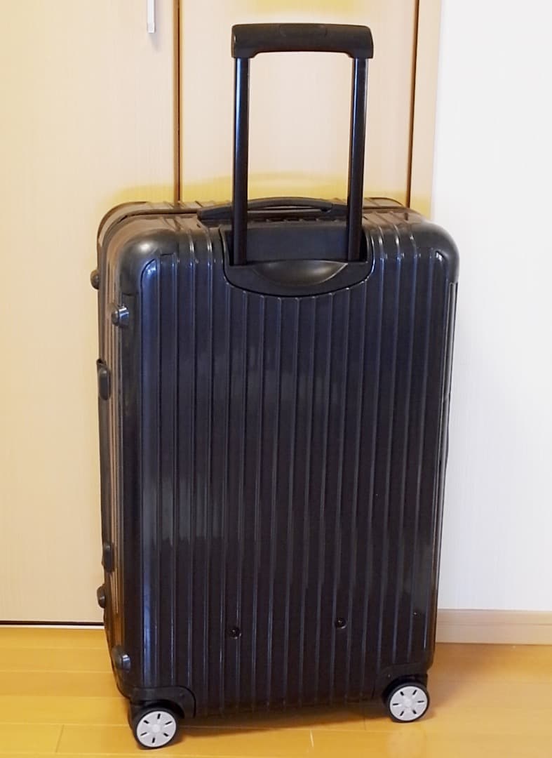 ◇リモワ サルサ 定番人気色 ネイビー 大サイズ86L◇メンテ・クリーニング済