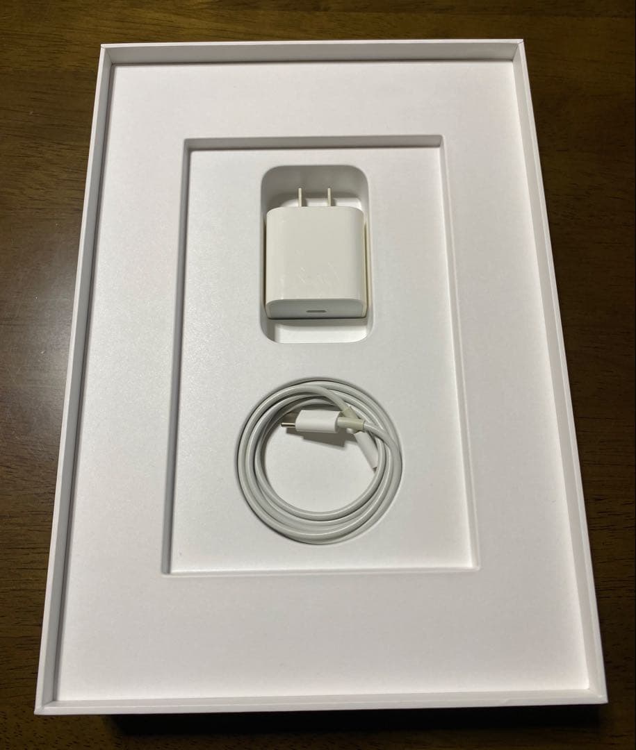 iPad Wi-Fi 32GB（第8世代）【整備済製品】BT100%