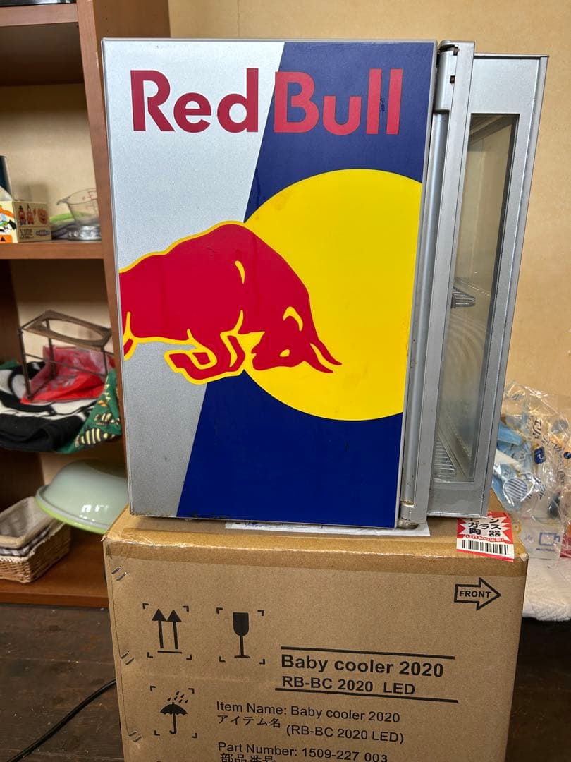レッドブル　卓上冷蔵庫