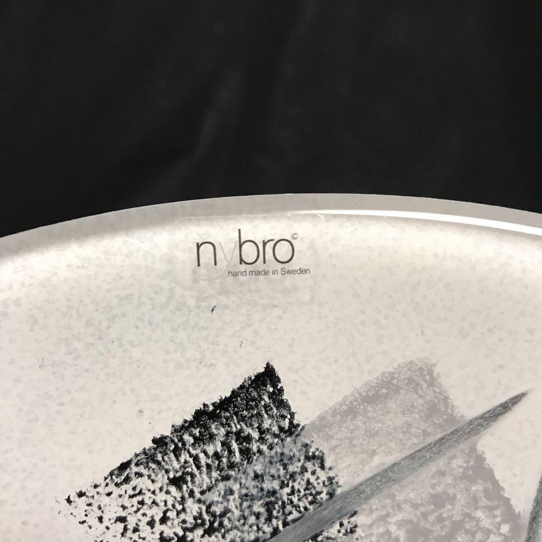 スエーデン製　ガラス工芸　nybro社　作家NS/AL 花瓶　置物　北欧雑貨