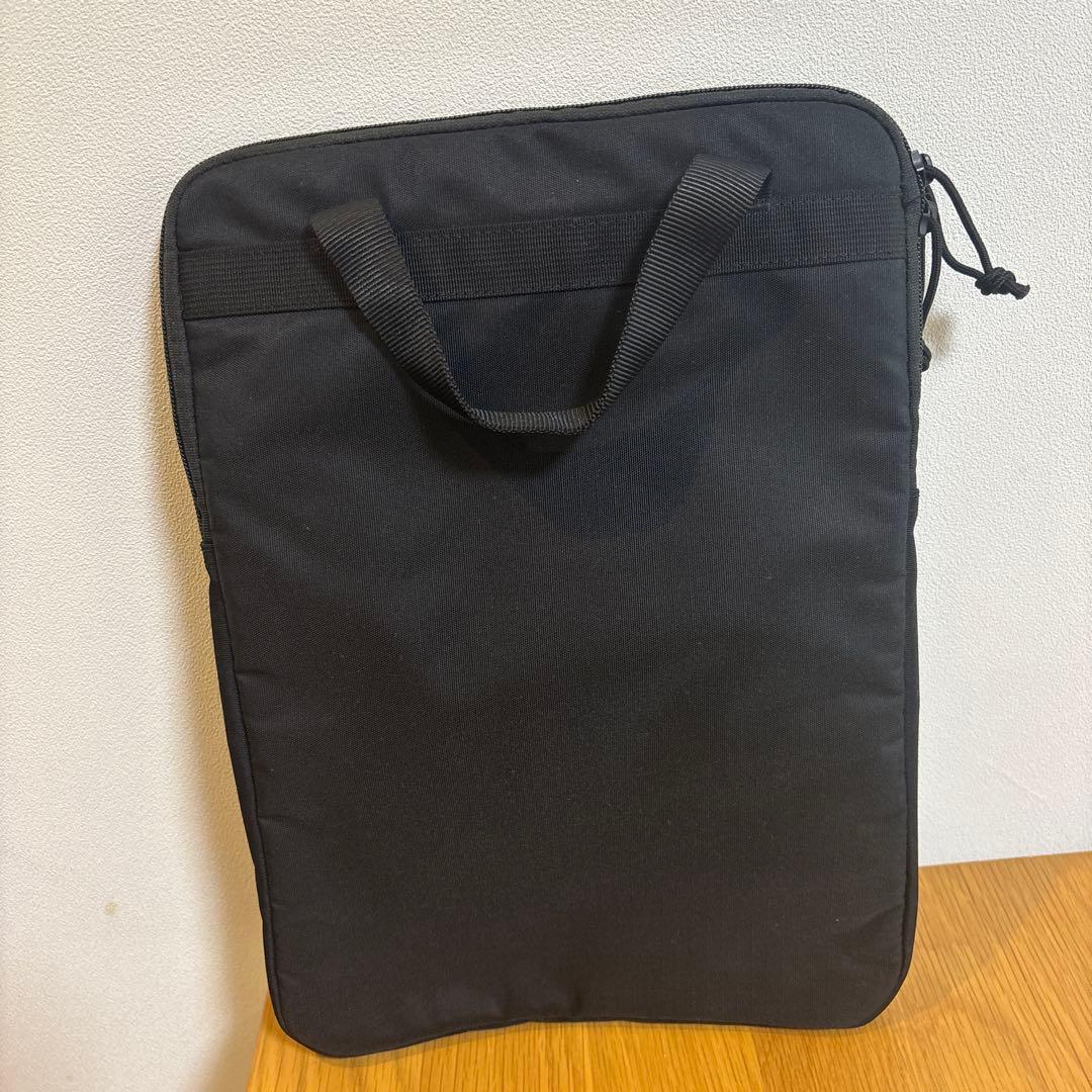 BRIEFING ブラック ノートPCケース