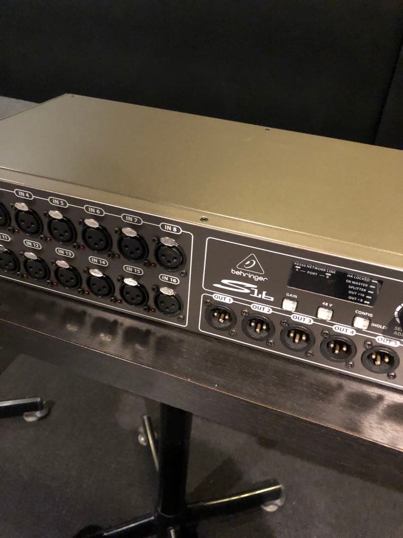 BEHRINGER ( ベリンガー ) SD16 ステージボックス