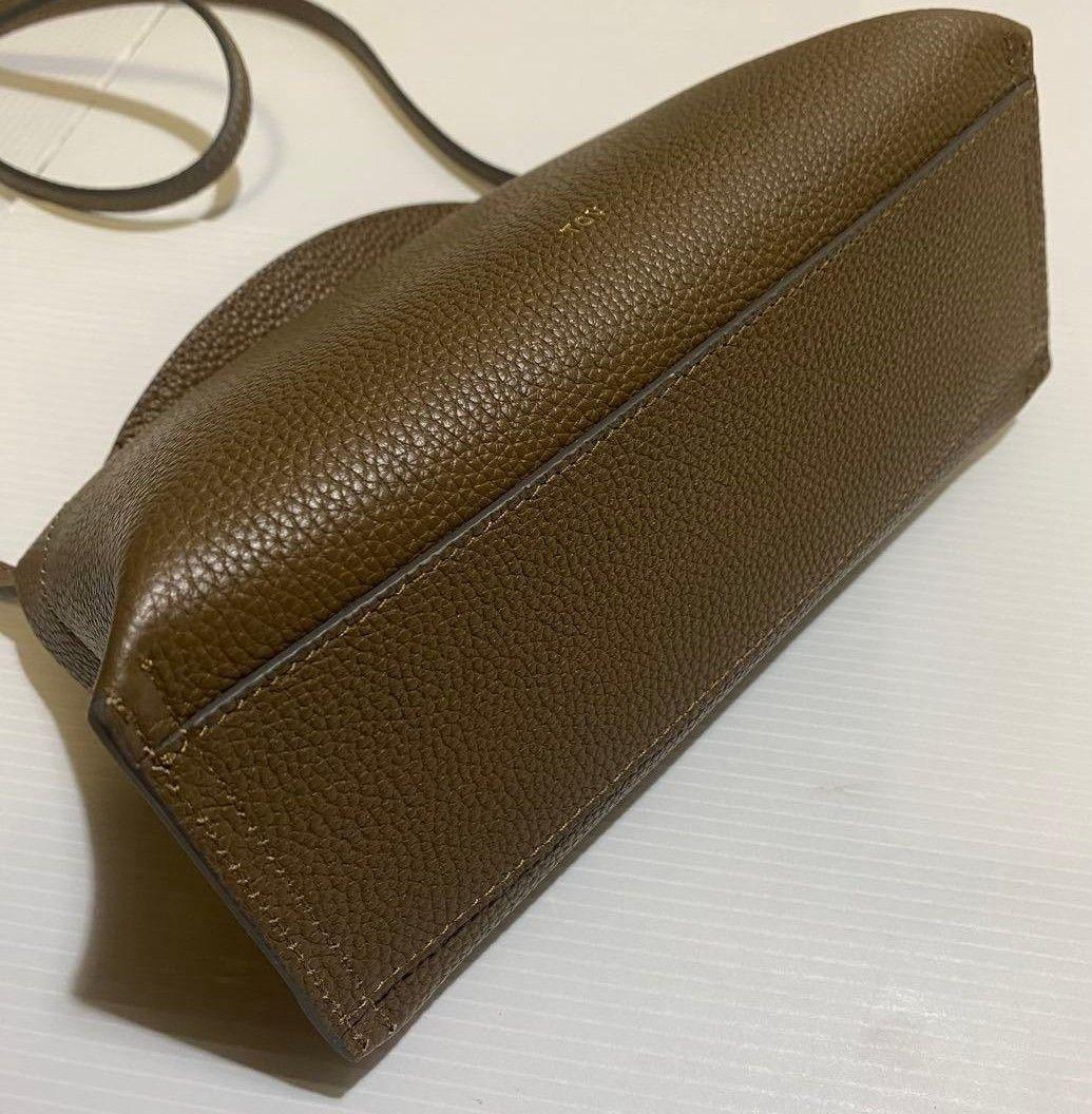 本日限定値下げ❗✨美品✨tov CROSS SHLD ショルダーバッグ トープ