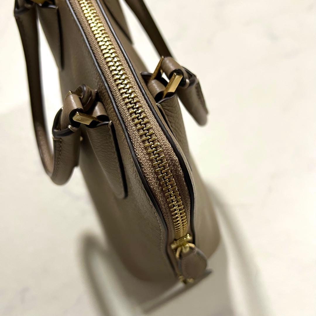 ほぼ未使用 トリーバーチ スウィング ショルダーバッグ 2way レザー 袋付き