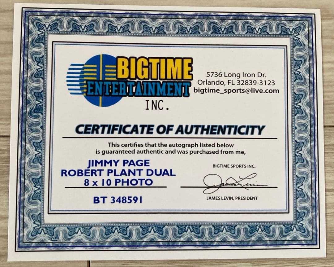 レッド•ツェッペリン　ロバート・プラントとジミー・ペイジの直筆サイン入り写真