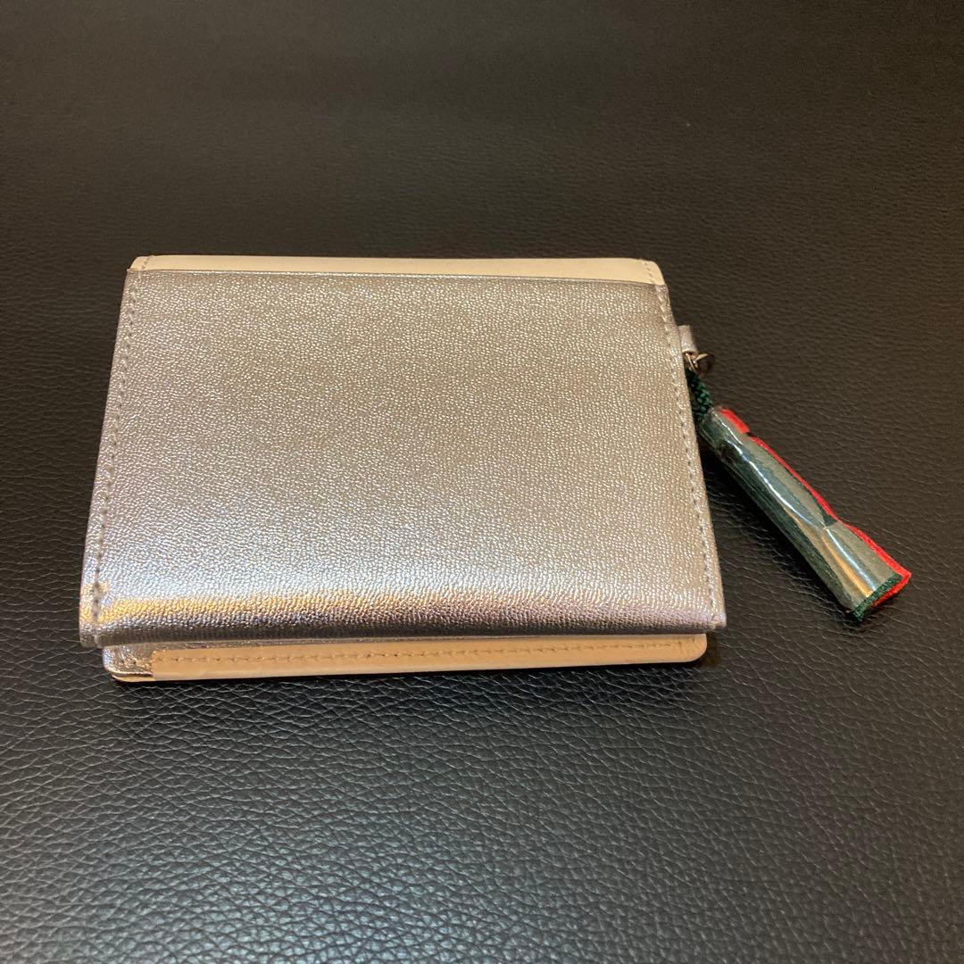 和マンハッタナーズ切房パース二つ折り財布 中ボックスタイプ怖ろしやフェデリコ雷神