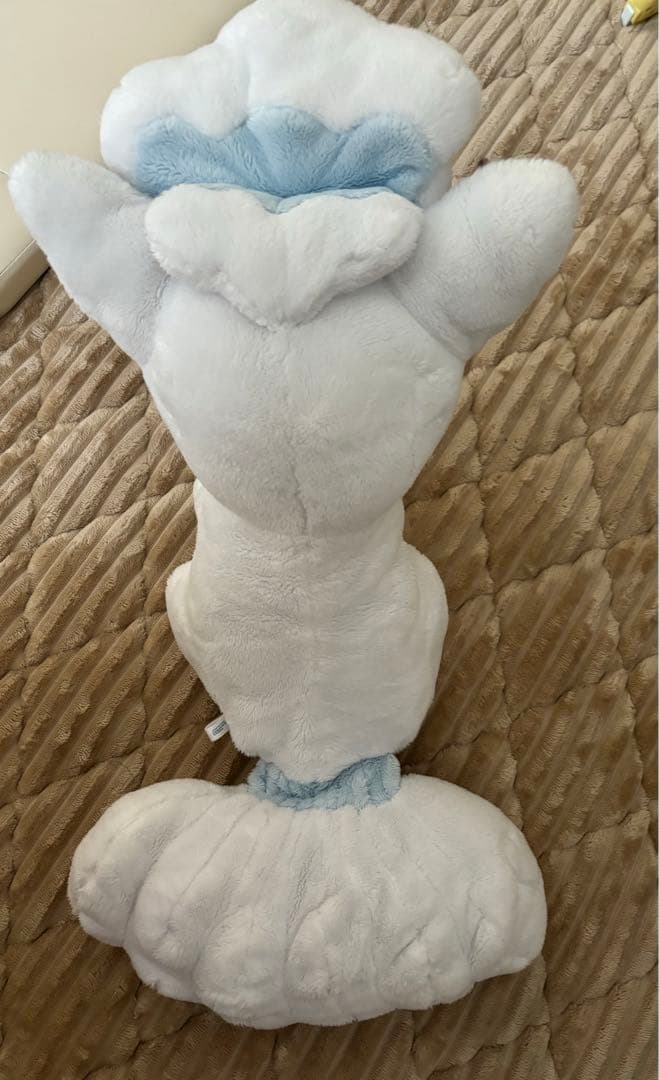 ポケモン　ぬいぐるみ　アローラロコン　リーリエのシロン　等身大