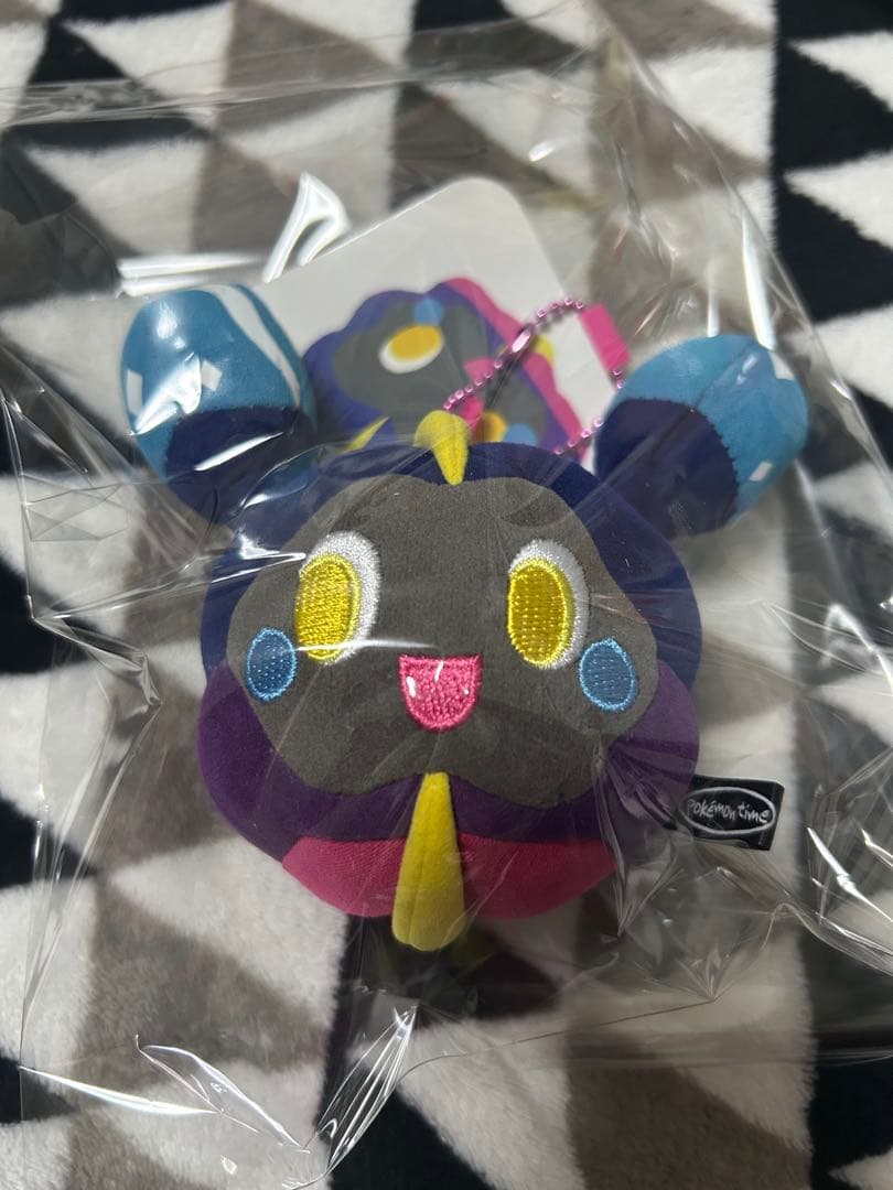 へんしんメタモン　リーフィア バニプッチぬいぐるみ