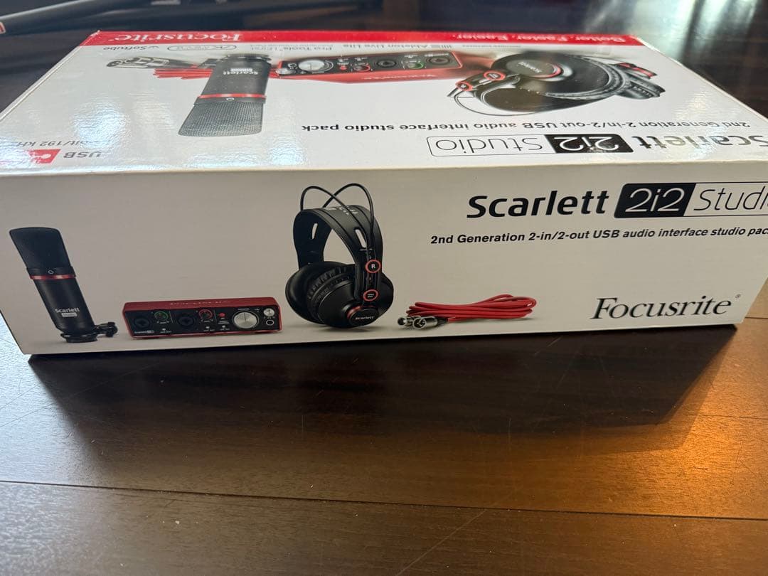 DJ機材 Focusrite Scarlett 2i2 Studio