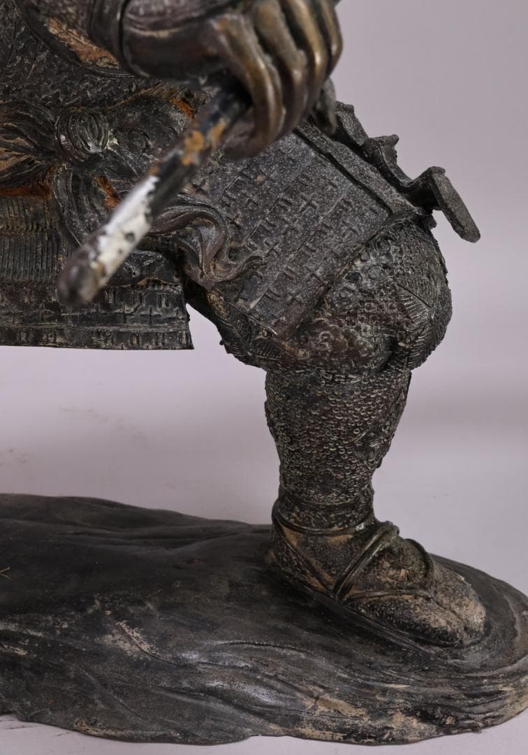 時代金工　明治期　ブロンズ像　銅製　武者　薙刀　置物　床飾　高55㎝　BK090