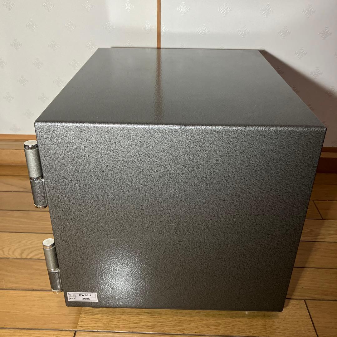 耐火金庫　Diamond Safe ダイヤセーフ 金庫2キータイプDW30-1