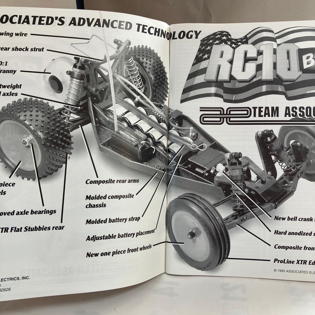 Team Associated RC10 B2 2WDオフロードカーキット