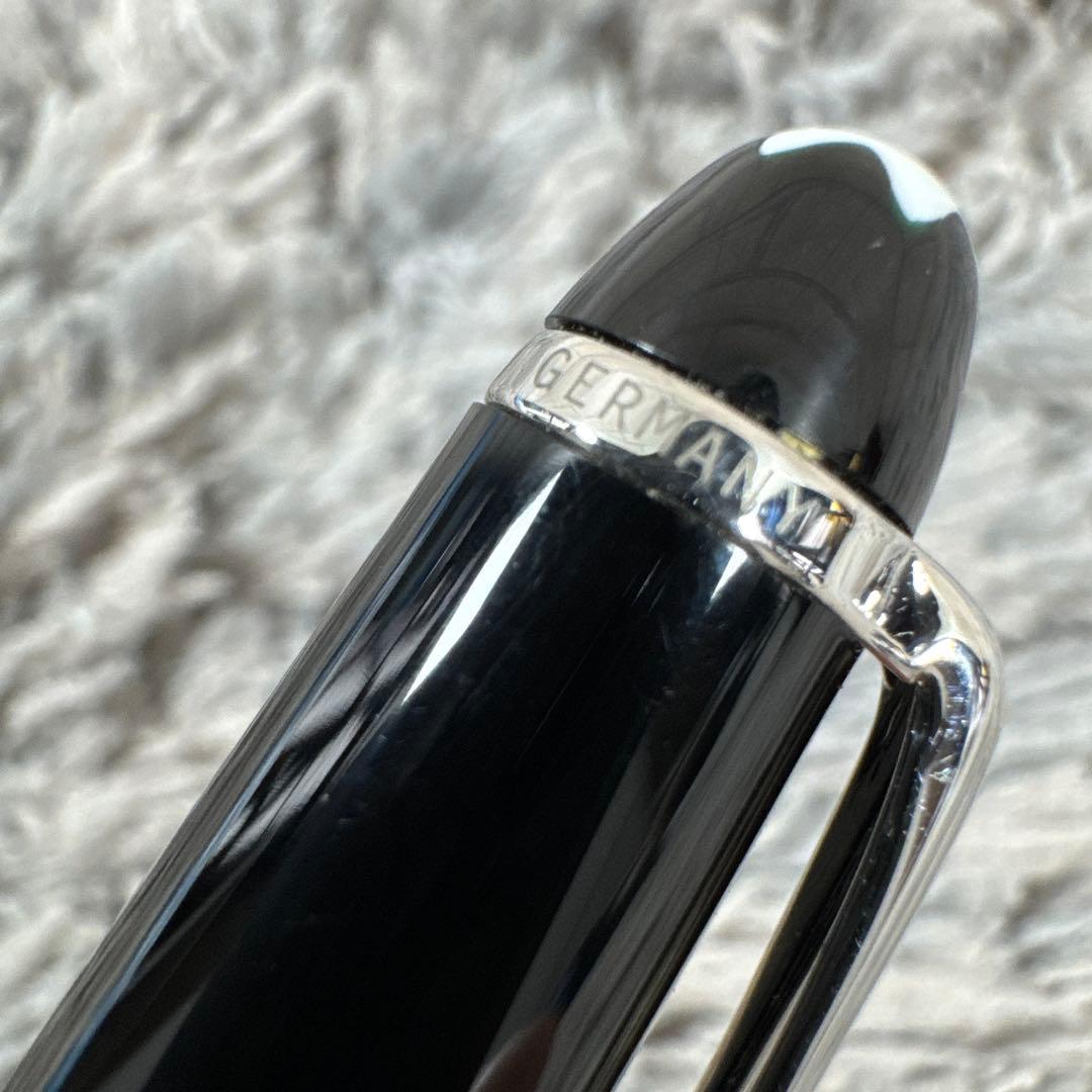 MONT BLANC モンブラン MEISTERSTUCK ツイスト ボールペン