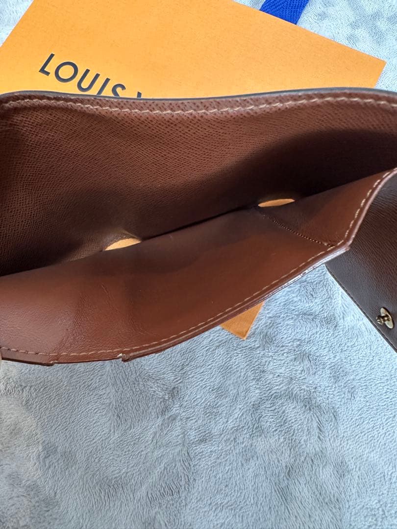 Louis Vuitton 三つ折り財布 モノグラム　ヴィトン財布