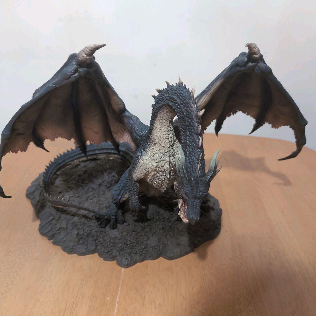 CAPCOMクリエイターズモデル ミラボレアス フィギュア