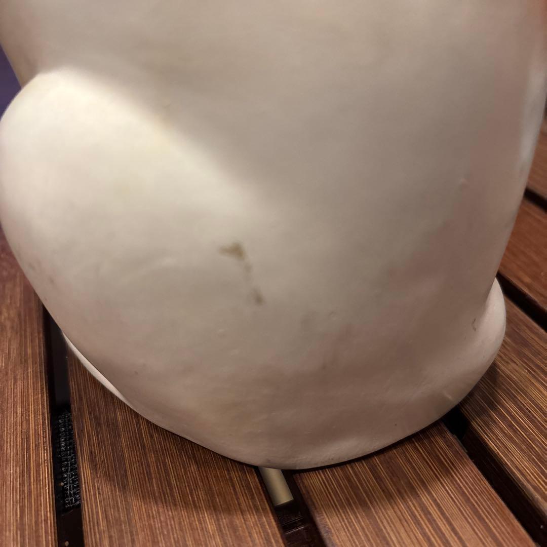 陶器 招き猫 鈴付き 赤いスカーフ