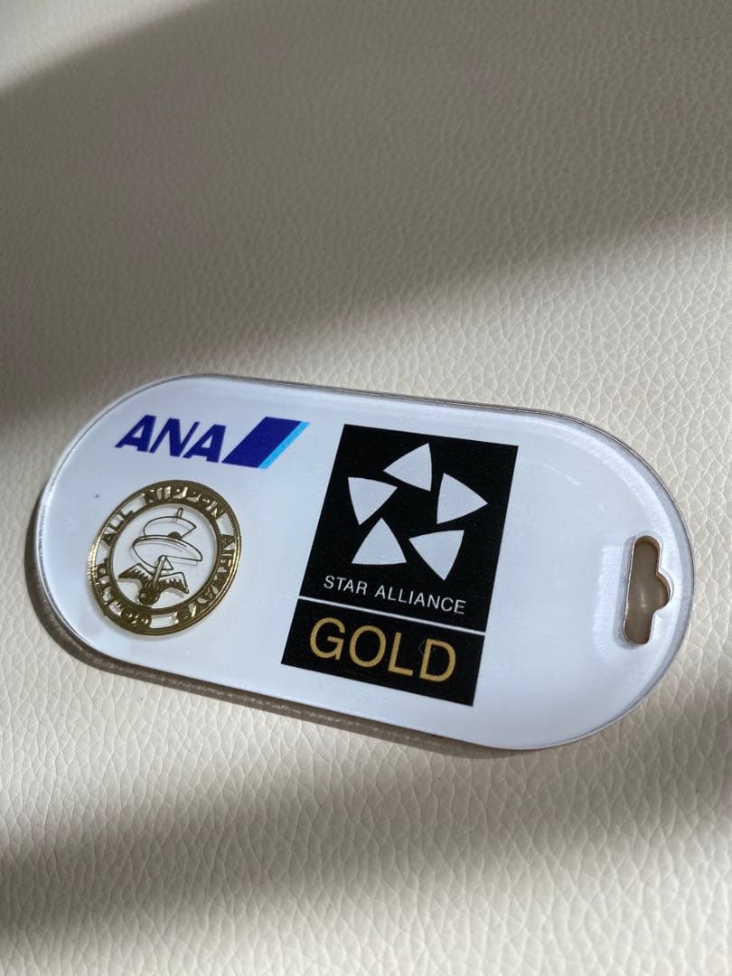 新ANASTAR ALLIANS GOLDフライトタグAIRWAYSマーク入り
