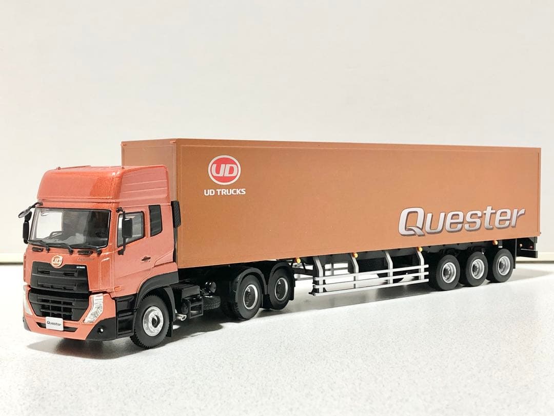 【京商】UDトラックス・クエスター　クオン　日産ディーゼル　デコトラ　トレーラー